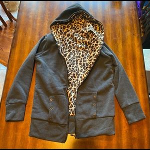 Fleece leopard lined coat